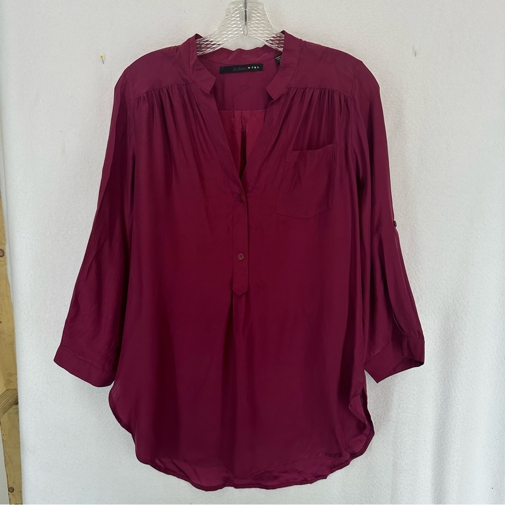 Bellatrix Long Sleeve Button Blouse 100% Silk Women’s Small‎ Red